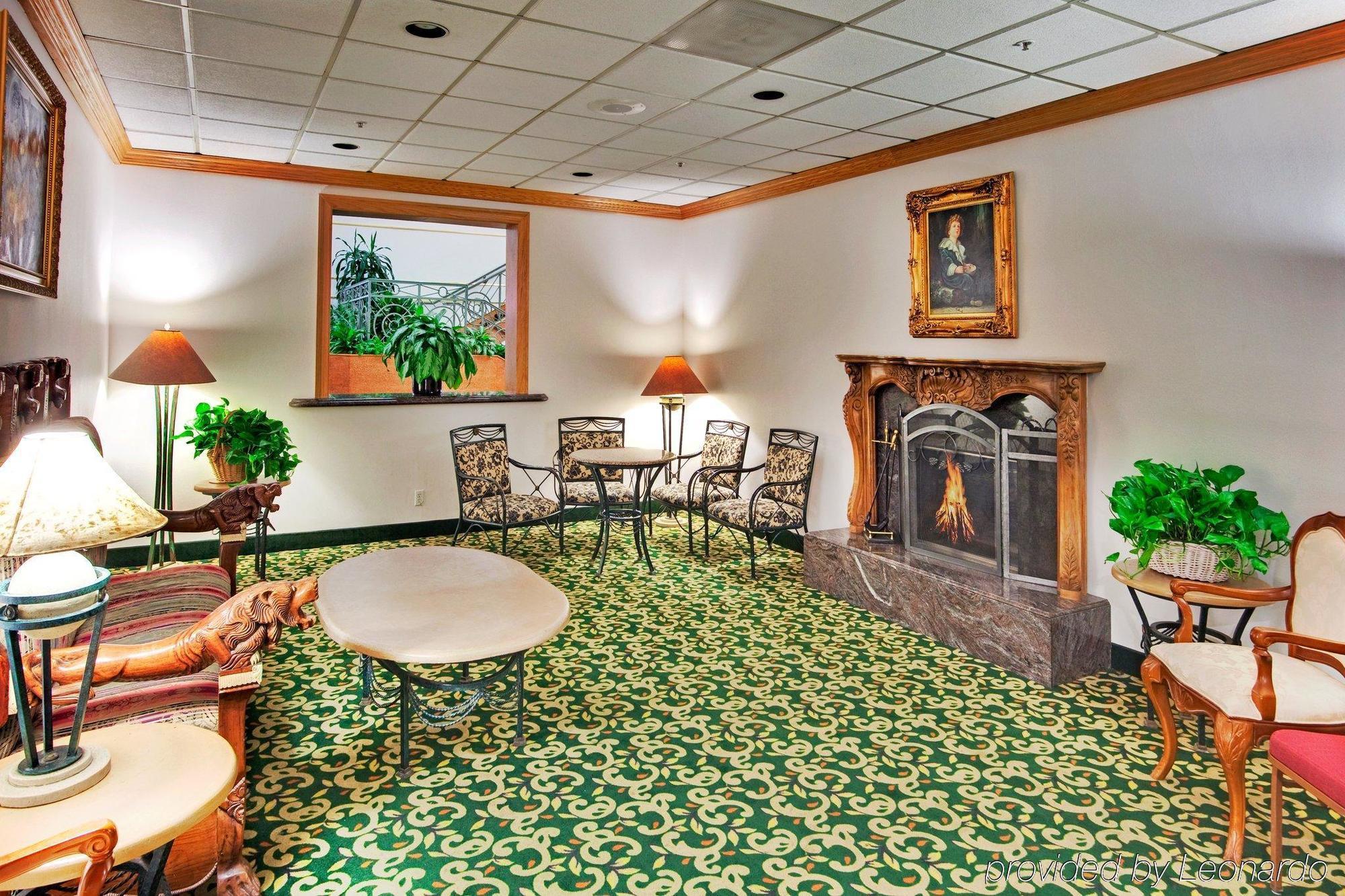 Doubletree By Hilton Buena Park Hotel Interior photo